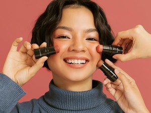 Rollover Reaction Rilis Blush On dengan Efek Merona Seperti Habis Makan Pedas