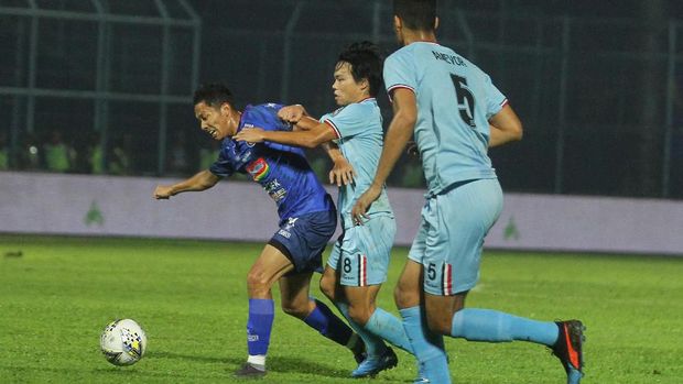 Hasil Liga 1 2019: Drama Lima Gol, Arema Kalahkan Persela