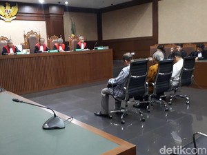 Terbukti Terima Suap, 3 Eks DPRD Sumut Divonis 4 Tahun Penjara