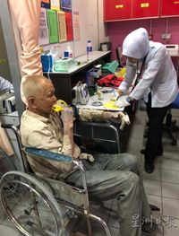 Terjebak 37 Jam di Sumur, Kakek Ini Minum Air Kotor dan Makan Kodok!