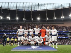 Tottenham Hotspur sudah belanja lagi musim panas ini. Mereka ada di posisi kelima tim paling bernilai, The Lilywhites ditaksir 947 juta euro. (Foto: Julian Finney/Getty Images)
