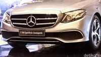 Ilustrasi Mercedes-Benz E200