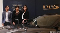Mobil sport yang dibekali mesin 5.2 liter twin turbo V12 itu mampu memuntahkan tenaga 725PS pada 6500rpm dan torsi maksimal 900Nm dari 1800-5000 rpm.