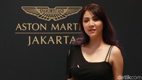 Aston Martin DBS Superleggera merupakan salah satu Super GT terbaik di dunia saat ini.