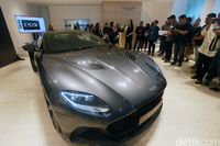 Aston Martin DBS Superleggera