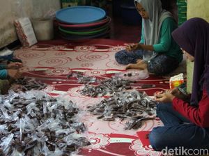 Pemudik yang Lewat Jombang Bisa Tengok Jajanan Khas Kota Santri Ini