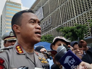 Hendak Aksi di DPR, Massa #STMMelawan Diangkut ke Polda