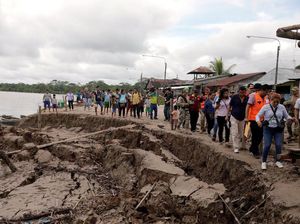 Penampakan Reruntuhan Bangunan di Peru Usai Diguncang Gempa M 7,5