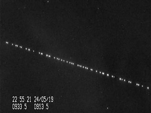 Elon Musk: Satelit Starlink Takkan Rusak Langit Malam