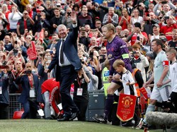 Alex Ferguson didapuk sebagai manajer dengan Steve McClaren sebagai asistennya. (Foto: Andrew Yates/Reuters)
