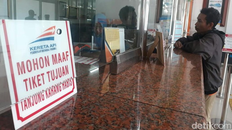 Tiket Mudik KA Palembang-Lampung Ludes Tiket Mudik KA Palembang-Lampung Ludes