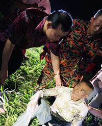 Terjebak 37 Jam di Sumur, Kakek Ini Minum Air Kotor dan Makan Kodok!