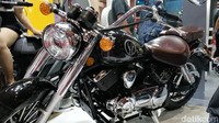 Pada Kesempatan itu juga Budi pun optimis SM Sport dan SYM Motor mampu memberikan persaingan dengan merek Jepang. Untuk mencapai hal tersebut pihaknya tengah berusaha meningkatkan luas jaringan dan purna jual. Untuk saat ini strategi paling ampuh yang bisa dimasuki oleh motor asal Taiwan ini adalah harga yang sangat murah jika dibanding dengan merek ternama lainnya. Foto: Rizki Pratama/detikcom