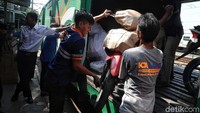 Jarga pengiriman berkisar dari Rp. 450.000 - Rp. 800.000.