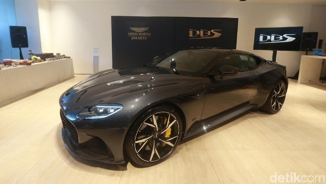 Penunggak Pajak di DKI, dari Aston Martin hingga Lamborghini