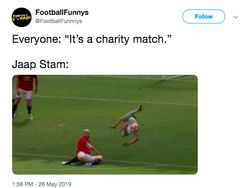 Medsos Ramai Bahas Umpan David Beckham dan Tank Jaap Stam