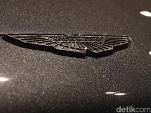Geely Caplok Saham Aston Martin 19,9 Persen