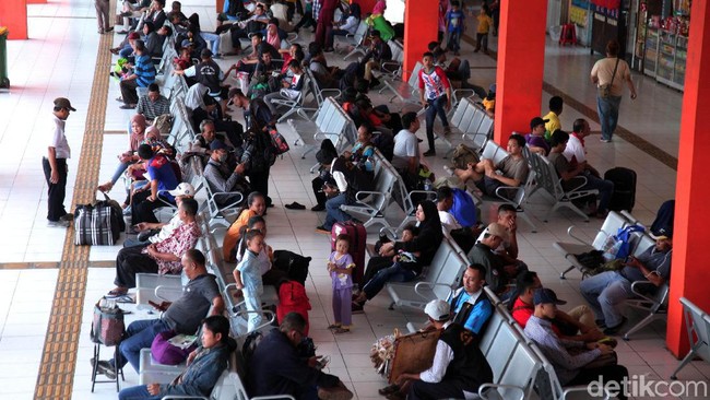 Ramai-ramai PO Naikkan Tarif Bus Jelang Mudik