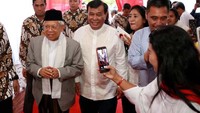 Wakil Presiden terpilih KH. Maruf Amin memenuhi undangan Ketum Barisan Nusantara, Nurdin Tampubolon di acara syukuran kemenangan Jokowi-Maruf sekaligus buka puasa bersama dengan anak yatim, Senin (27/5). Foto: dok. Barisan Nusantara