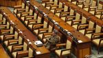 Miris! Bangku Kosong Hiasi Rapat Paripurna DPR