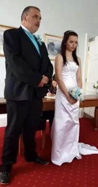 Pernikahan Andy dan Beth