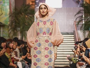 Didiet Maulana Angkat Keindahan Songket Bali untuk Baju Lebaran 2019 