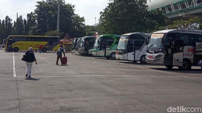 Ramai-ramai PO Naikkan Tarif Bus Jelang Mudik