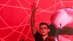 Ramahnya Tom Holland Bikin Jatuh Hati