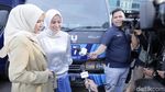 Gaya Kompak Olla dan Cynthia Ramlan dengan Hijab