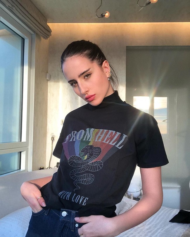 Terlahir dari ayah Arab Saudi dan ibu orang Italia membuat Tamer Taleedah mempelajari banyak hal. Besar di keluarga biracial membuatku melihat kehidupan ini dari budaya, kepercayaan dan pendapat yang berbeda. Memang ada beberapa tantangan, tapi hal itu membuatku banyak belajar menjadi lebih dewasa, katanya. Foto: Instagram @taleedah