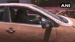 Corolla Altis Dilumuri Kotoran Sapi Supaya Mobil Adem