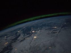 Potret Cahaya-cahaya Spektakuler Menyelimuti Bumi