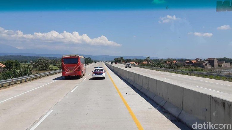Mudik 2019 dan Efek Tol Trans Jawa Mudik 2019 dan Efek Tol Trans Jawa
