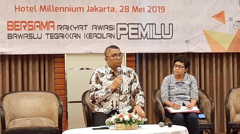 Bawaslu soal Laporan Dana Kampanye Pilpres: Data Penyumbang Tak Lengkap Bawaslu soal Laporan Dana Kampanye Pilpres: Data Penyumbang Tak Lengkap