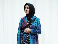 Hamil dan Kena Toksoplasma, Tantri Kotak Terbang ke Singapura