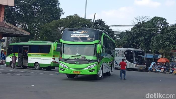 Suasana di Kampung Rambutan Suasana di Kampung Rambutan