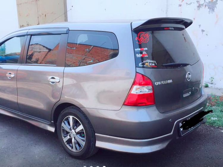 Grand Livina Bekas Dijual Rp 260 Juta Berbonus Calon Istri