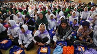 Ekspresi anak-anak yatim saat mengikuti buka puasa bersama Pertamina.