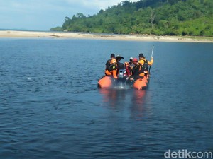Mayat Pria Dalam Kondisi Kaki-Tangan Terikat Ditemukan di Perairan Tapteng