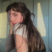 Taleedah yang menempuh pendidikan di British International School of Jeddah ini berharap tetap bisa menyeimbangkan antara karier dan pendidikannya. Dia pun berencana pindah ke Milan untuk bisa menjadi model sekaligus mahasiswa. Foto: Instagram @taleedah