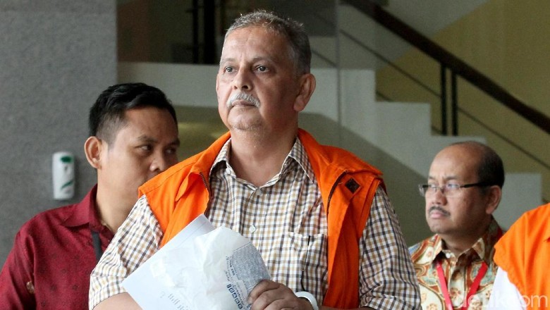 Sofyan Basir Batal Diperiksa Karena Sakit Sofyan Basir Batal Diperiksa Karena Sakit