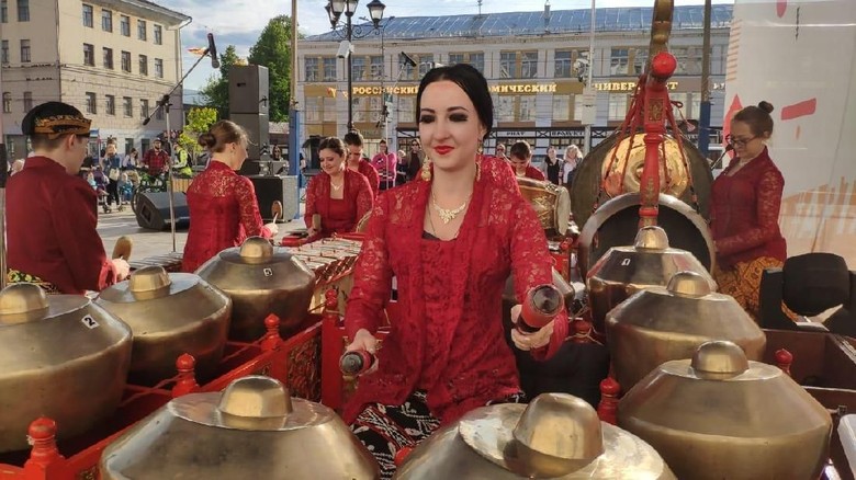 Gema Budaya Indonesia di Golden Ring Rusia Gema Budaya Indonesia di Golden Ring Rusia