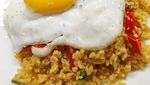 Tambah Semangat! Makan Sahur Pakai Nasi Goreng Ikan Asin yang Sedap