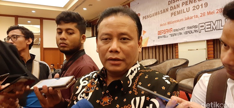 Bawaslu Tak Singgung Posisi Maruf di Bank Syariah dalam Keterangan ke MK Bawaslu Tak Singgung Posisi Maruf di Bank Syariah dalam Keterangan ke MK