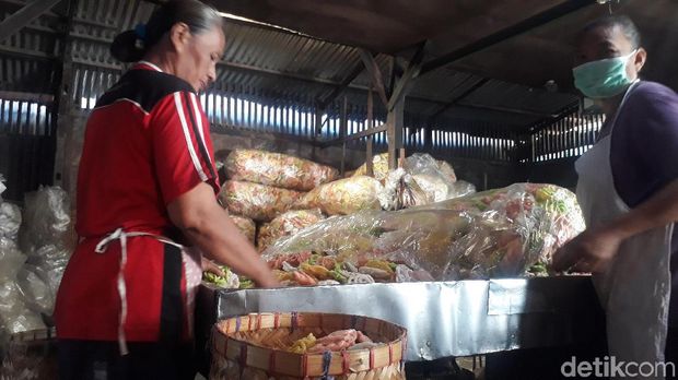 Mudik Lewat Bojonegoro, Jangan Lupa Beli Oleh-oleh Kerupuk 'Bang Jo'