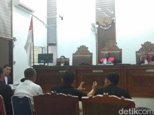 Satgas Antimafia Bola Curiga Sobekan Kertas di Pantry Kantor Jokdri