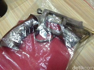 Polisi Yogya Bekuk Komplotan Pencuri Bersenjata Api