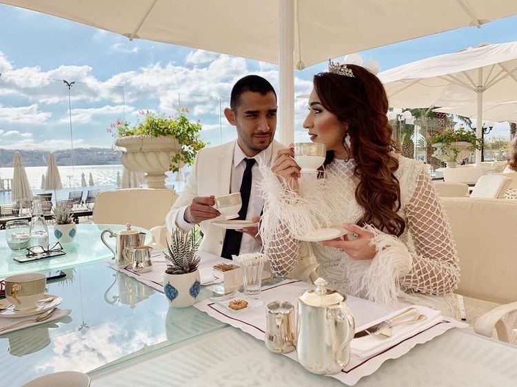 Banyak yang Bilang Mirip Kareena Kapoor, Tania Nadira Gemar Kulineran