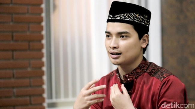 Alvin Faiz Perankan Arifin Ilham di Suami Yang Menangis