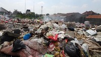 Saat ini sampah khususnya sampah plastik menjadi masalah serius bagi lingkungan hidup dan kesehatan masyarakat karena sifatnya yang sulit terurai di lingkungan. Istimewa/KLHK.